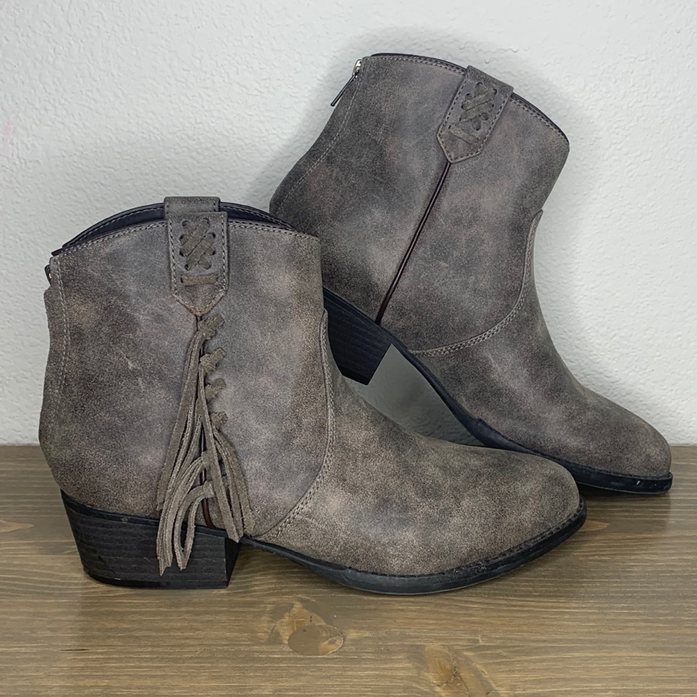 Faryl by Faryl Robin Lex Ankle Boot Size 9 | EUC